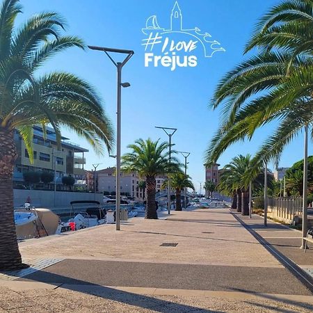 Apartament T2/T3 Duplex A Port Frejus Proche De La Mer Zewnętrze zdjęcie